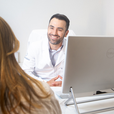 Dr. Thiago de Oliveira - Cirurgião Plástico