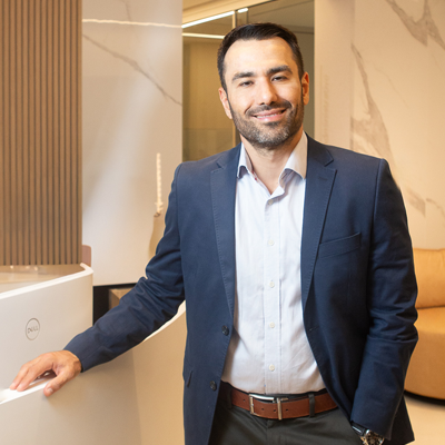 Dr. Thiago de Oliveira - Cirurgião Plástico